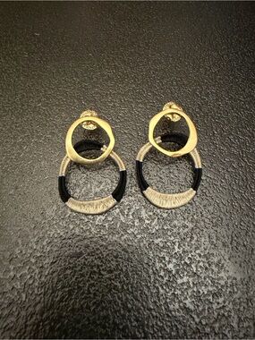 Mishky Gold Tone Thread Wrapped Hoop Drop Earrings Black Ivory Boho